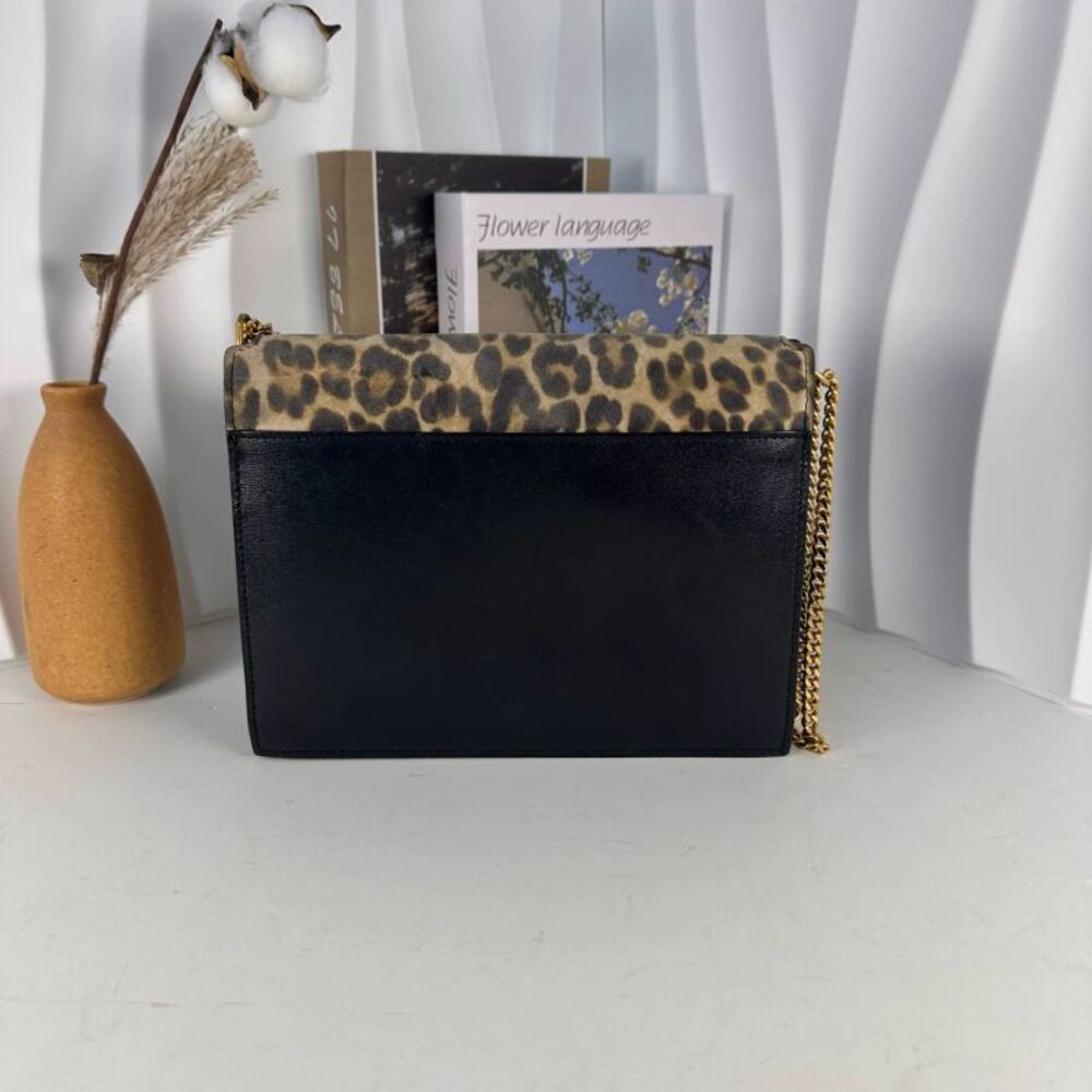 Saint Laurent Women Pre-Loved Bag Very Good Condition - Picture 2 of 5